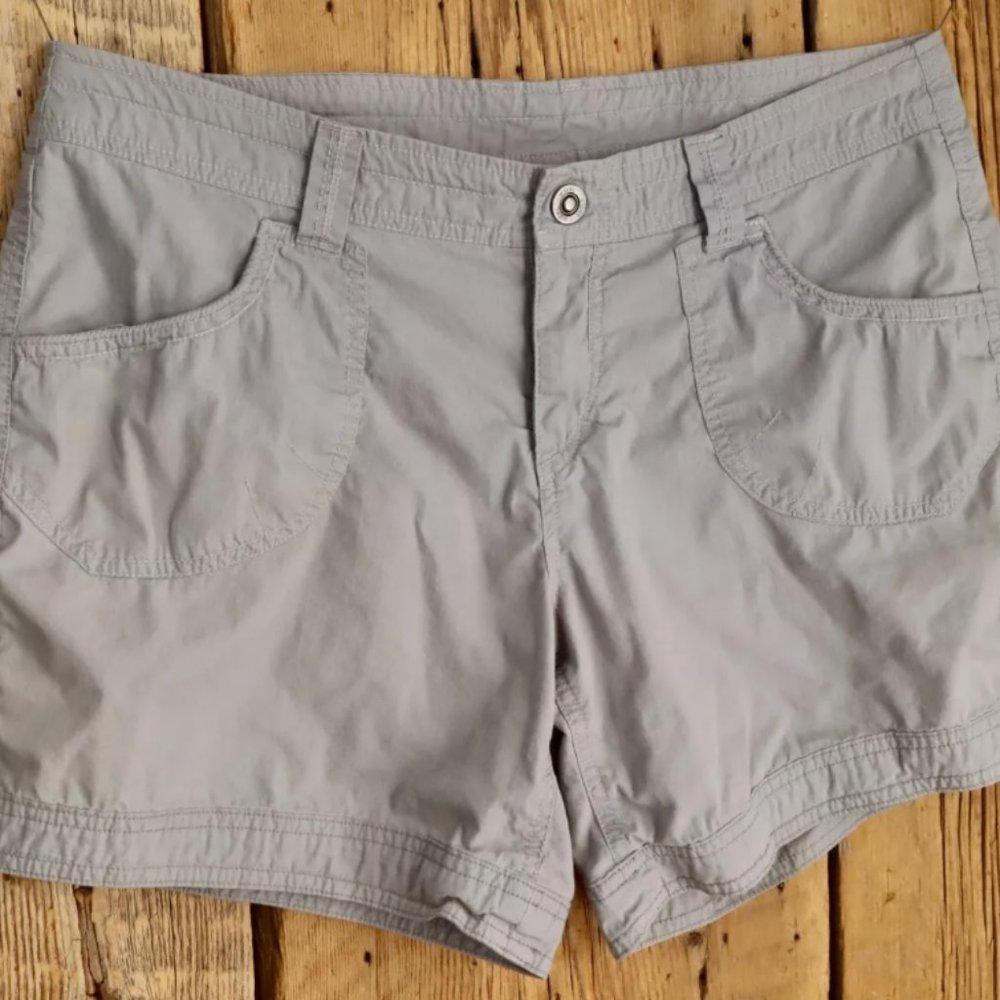 WOMEN'S KUHL KONTRA SHORTS - Size 4